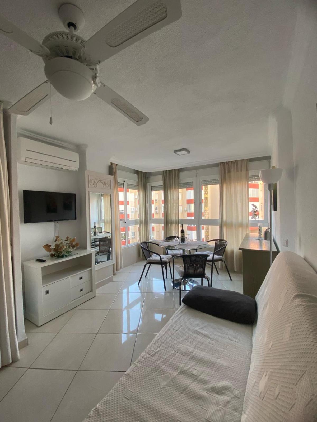 Apartamento Frente Al Mar Torrox Dış mekan fotoğraf